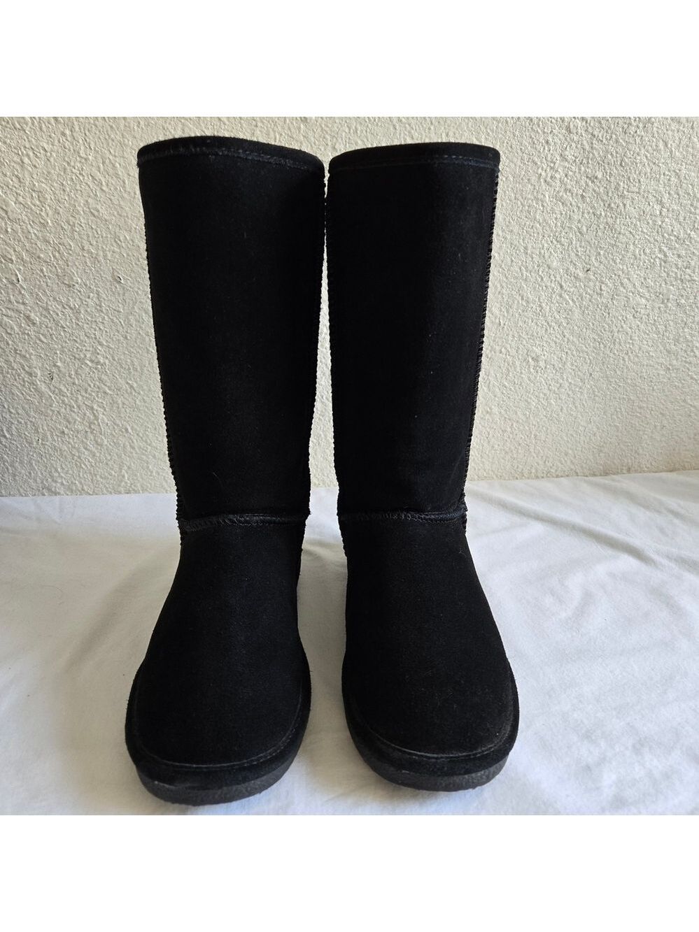 BEARPAW BOOTS 'ELLE' 12' HIGH BLACK SUEDE WOMENS WOOL SHEEP SKIN SIZE 8 - Picture 2 of 15